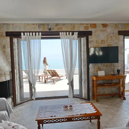 Antorina Beachfront With Private Pools Apartment