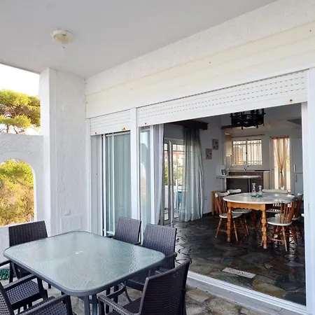 Antorina Beachfront With Private Pools