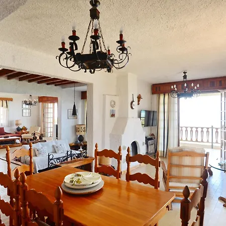 Apartmán Antorina Beachfront With Private Pools *