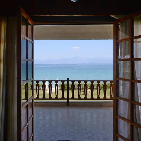 Antorina Beachfront With Private Pools *