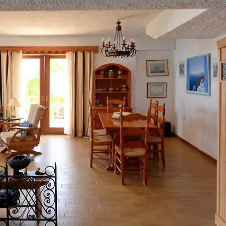 Apartment Antorina Beachfront With Private Pools Kamari (Corinthia)
