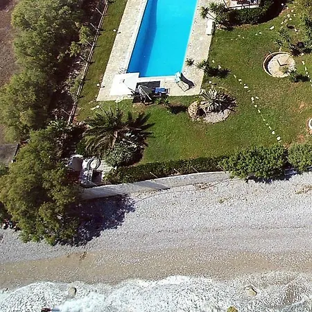 Antorina Beachfront With Private Pools *