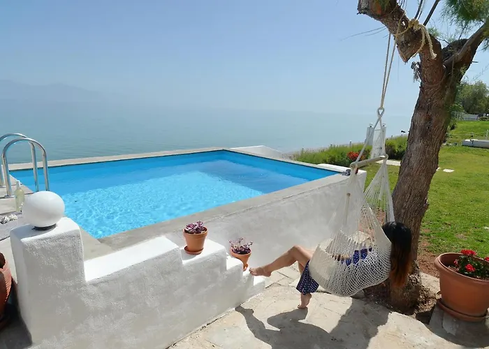 Apartman Antorina Beachfront With Private Pools *