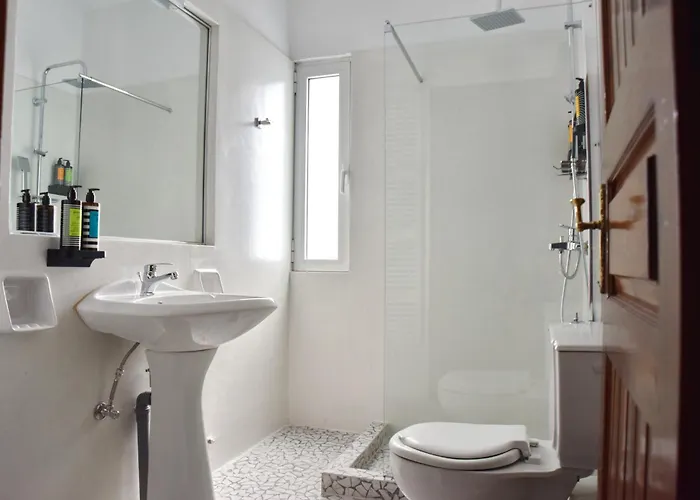 Antorina Beachfront With Private Pools Kamari (Corinthia)