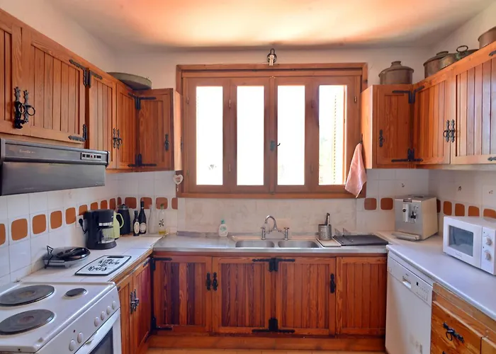 Antorina Beachfront With Private Pools * Kamari (Corinthia)