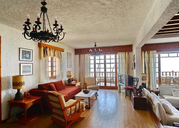 Antorina Beachfront With Private Pools Apartman Kamari (Corinthia)