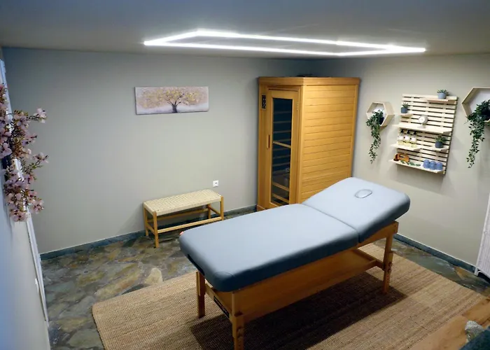 Apartman Antorina Beachfront With Private Pools *