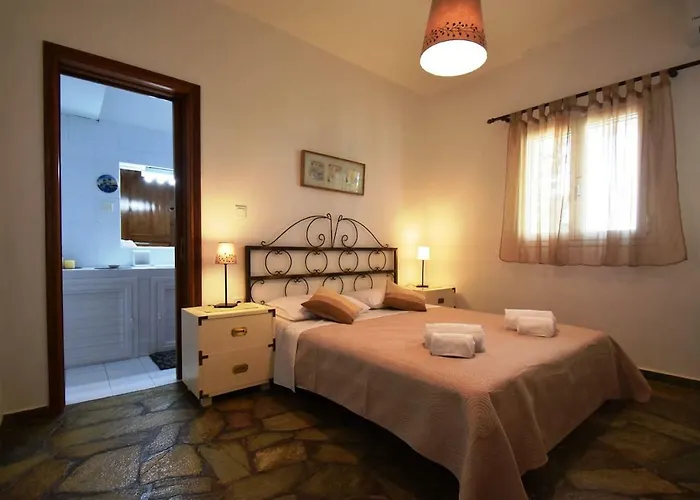 Antorina Beachfront With Private Pools *