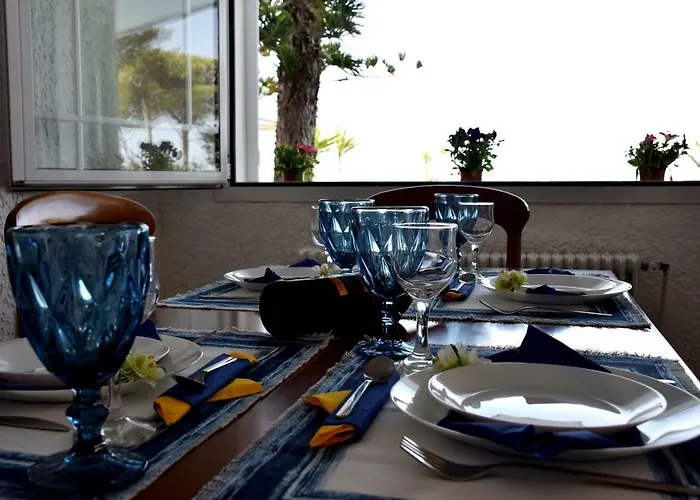 Antorina Beachfront With Private Pools Apartman Kamari (Corinthia)