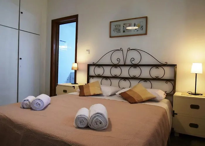 Antorina Beachfront With Private Pools Apartman Kamari (Corinthia)