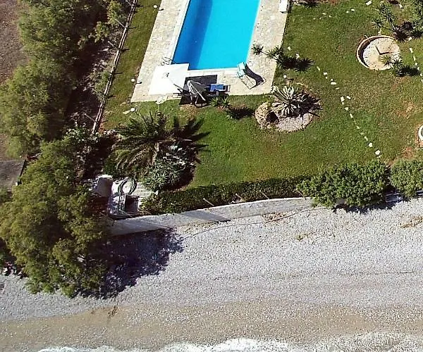 Antorina Beachfront With Private Pools *